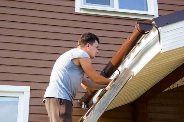 Porch Gutter Replacement in Senoia